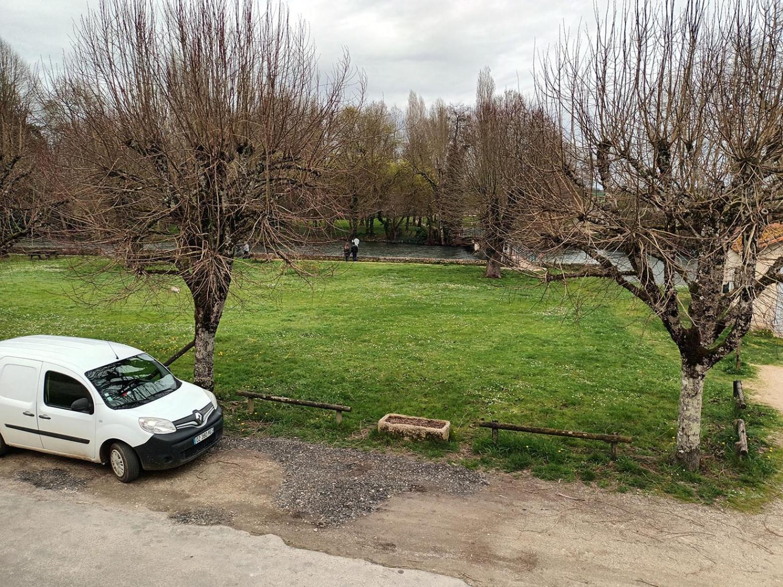 Apartment Au Bord De La Riviere